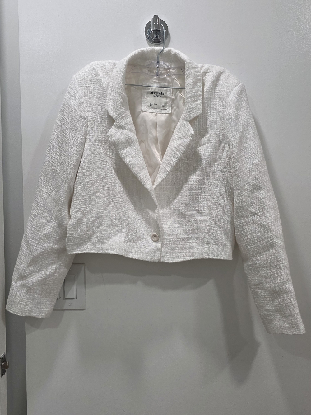 Abercrombie & Fitch White Cropped Blazer